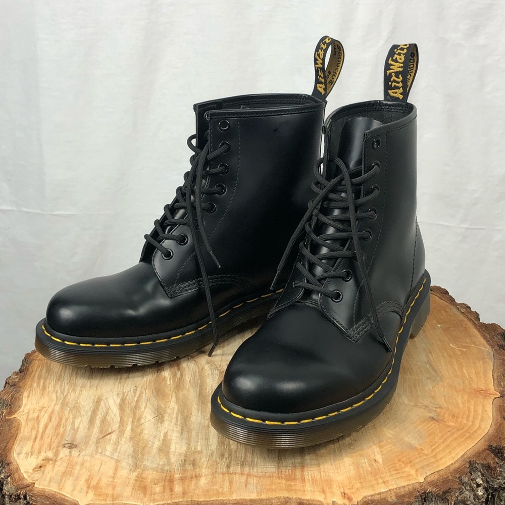 NEW Dr. Martens 1460 Original Boot Black